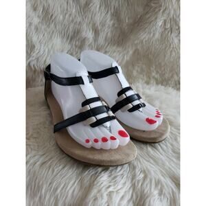 Clarks Qwin Adonia Black, White and Tan Leather Gladiator Sandal Size 6.5M